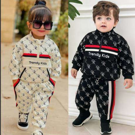 لباس بچگانه
